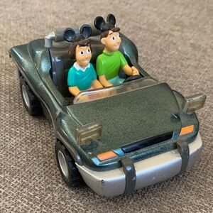 Chevron 2000 Cars Autopia Disneyland Disney Dusty No. 2 Pull ‘n Go Vehicle